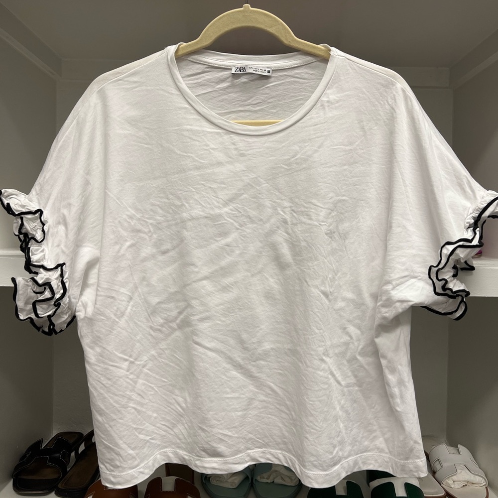 Zara ruffle sleeve t-shirt